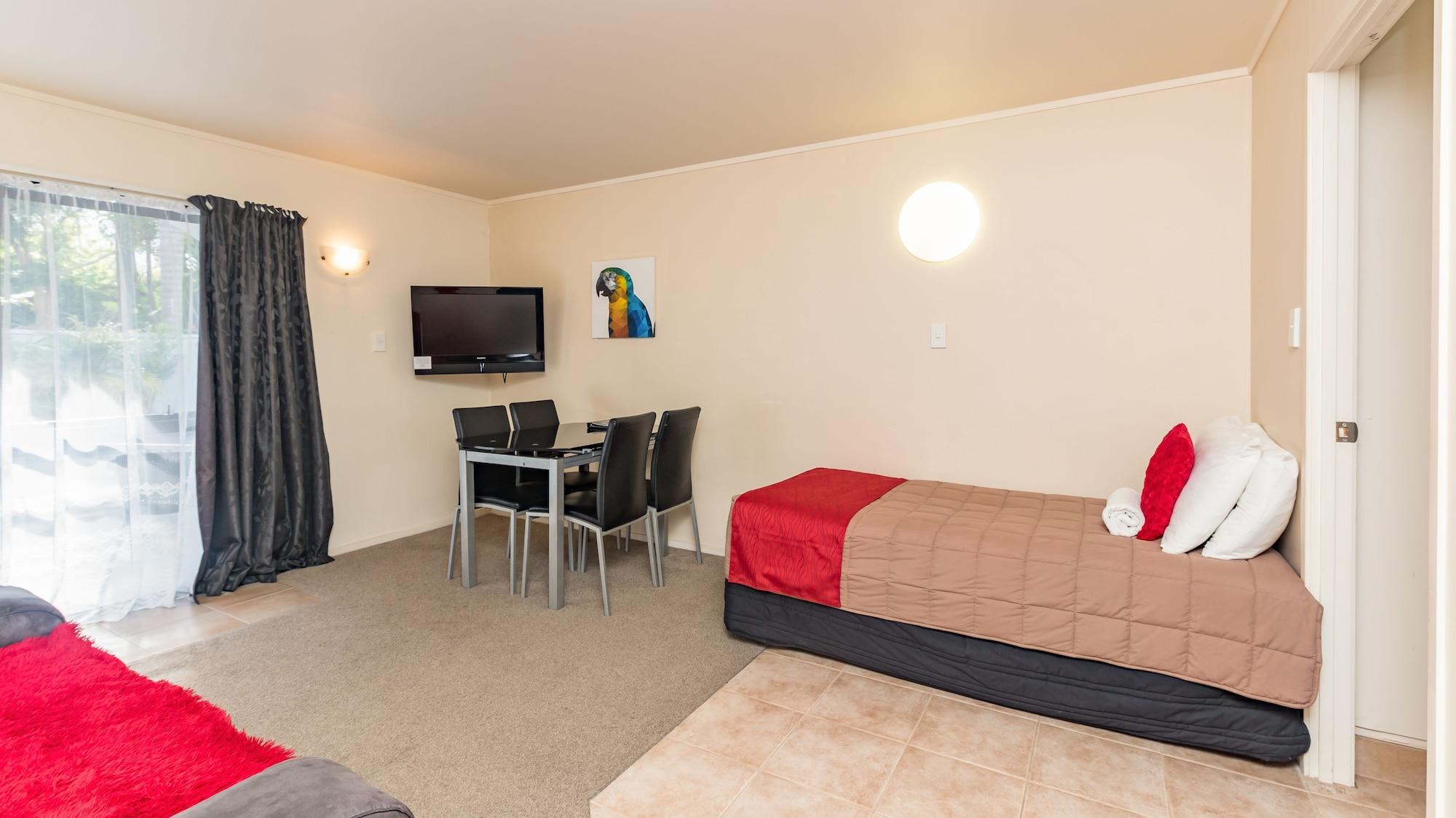 Dolphin Motel Paihia Exterior photo