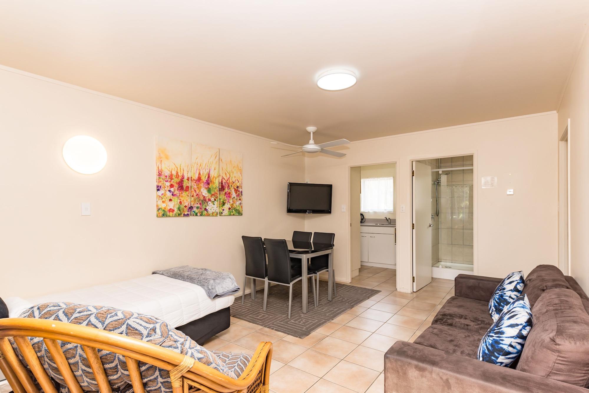 Dolphin Motel Paihia Exterior photo