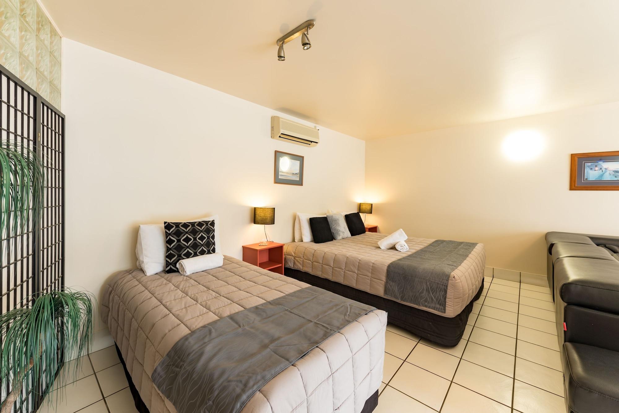 Dolphin Motel Paihia Exterior photo