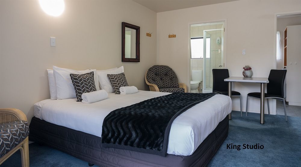 Dolphin Motel Paihia Exterior photo