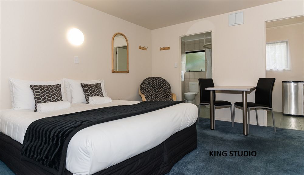 Dolphin Motel Paihia Exterior photo