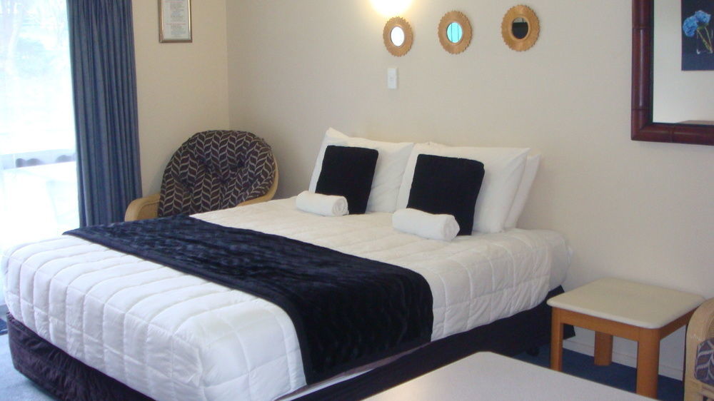 Dolphin Motel Paihia Exterior photo